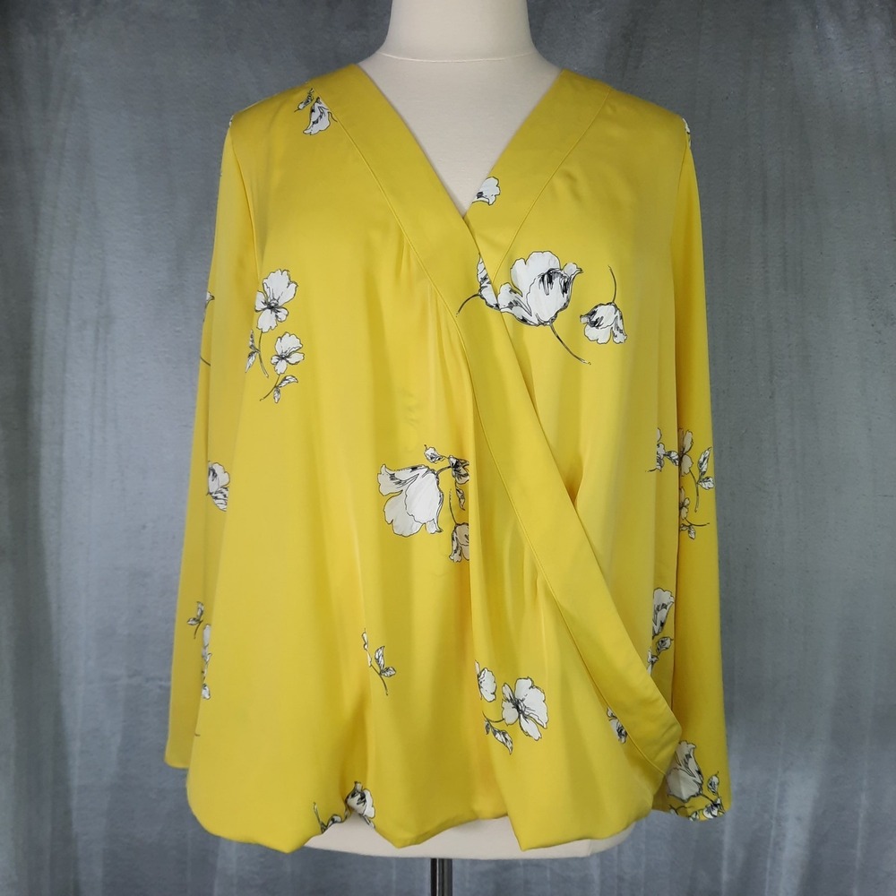 Yellow White Floral Wrap Style Blouse Womens 2X Flare Sleeve Silky Office Career
